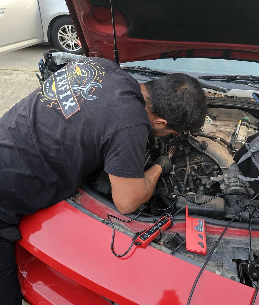 FlexFix mobile mechanic — real job photo (photo_5084673991053609961_y)